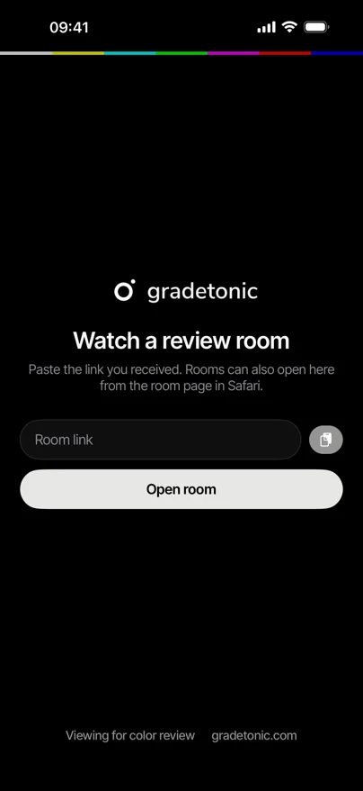 The Gradetonic app on iPhone: paste a room link to watch
